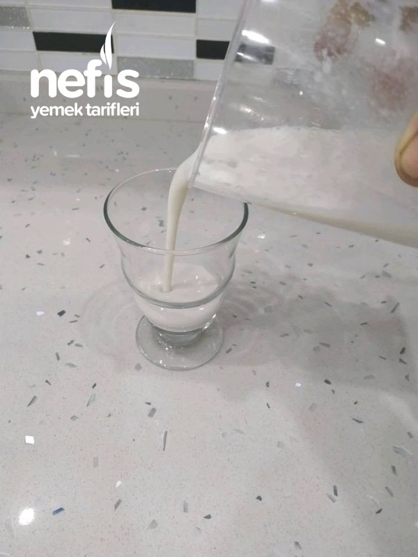 5 Dakikada Hazırlanabilir Milkshake Denenmeli Soğuk İçecek
