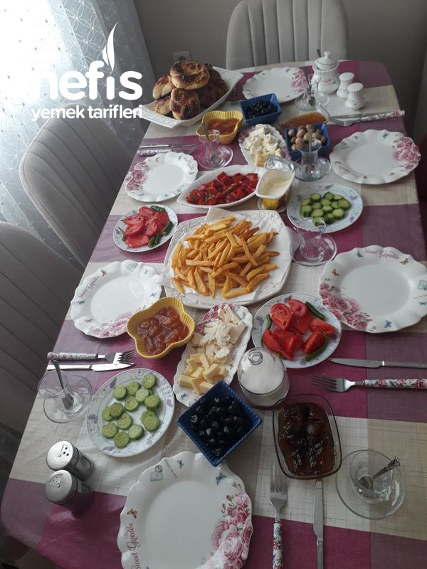 Enfes Pazar Kahvaltısı