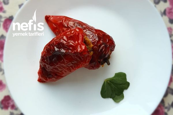 kirmizi-kapya-biber-dolmasi.jpg