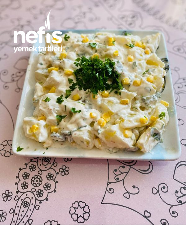 Nefis Tadıyla Yoğurtlu Patates Salatası