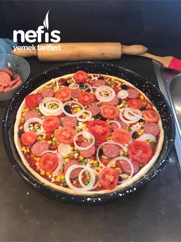 Pizzahat’ın Pizzası Ev Yapımı