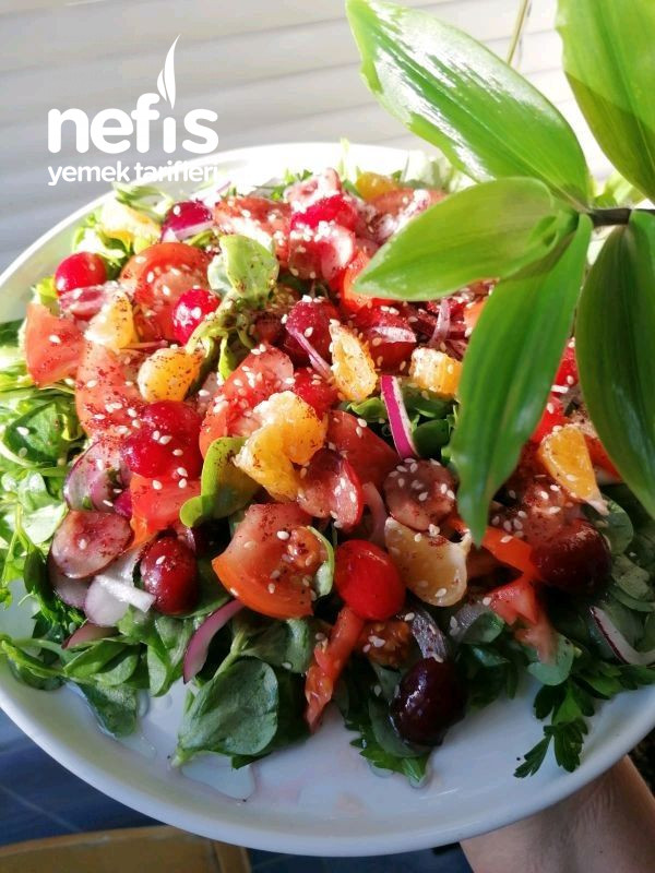 Meyveli Semizotu Salatası