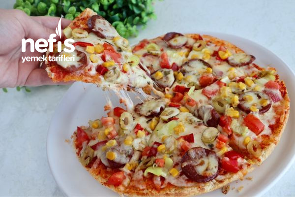 5 Dakikada Hazırla Fırına Ver Bazlama Pizza Tarifi Videolu