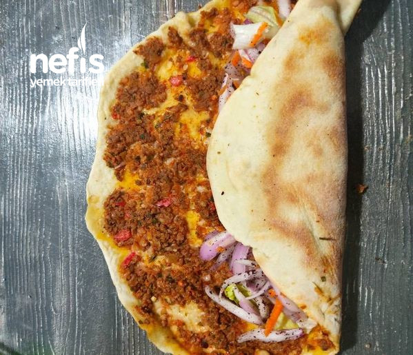 Ev Yapımı Lahmacun