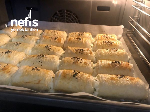 Çıtır Çıtır Peynirli Börek