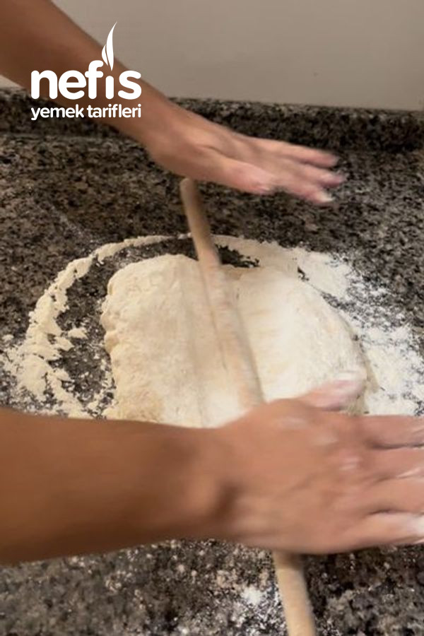 Yoğurtlu Puf Börek