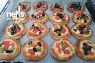 Mini Pizzalar Tarifi