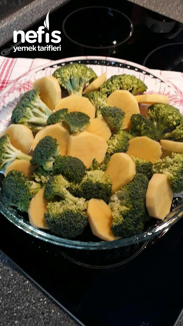 Brokoli İle Patates Graten