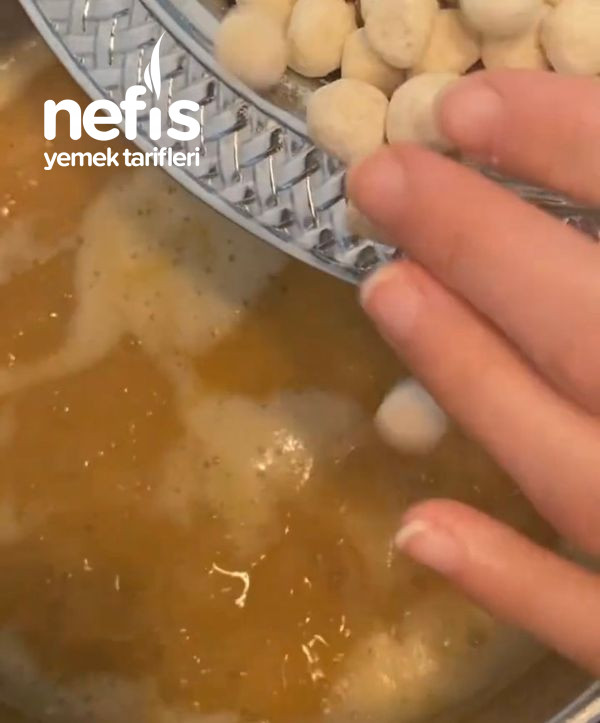 Anadolu Sentezli Tarhana Çorbası
