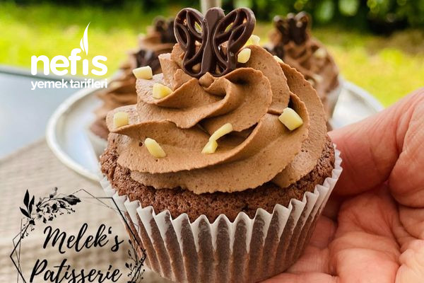 cikolatali-cupcake-1.jpg