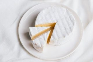 Brie Peyniri Nedir? Nasıl Yenir, Yapılır? Tarifi