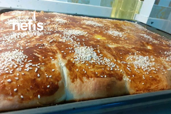 aksamdan-mayalanip-sabaha-pisirilen-kabarmalara-doymayan-pamuk-pogaca.jpg