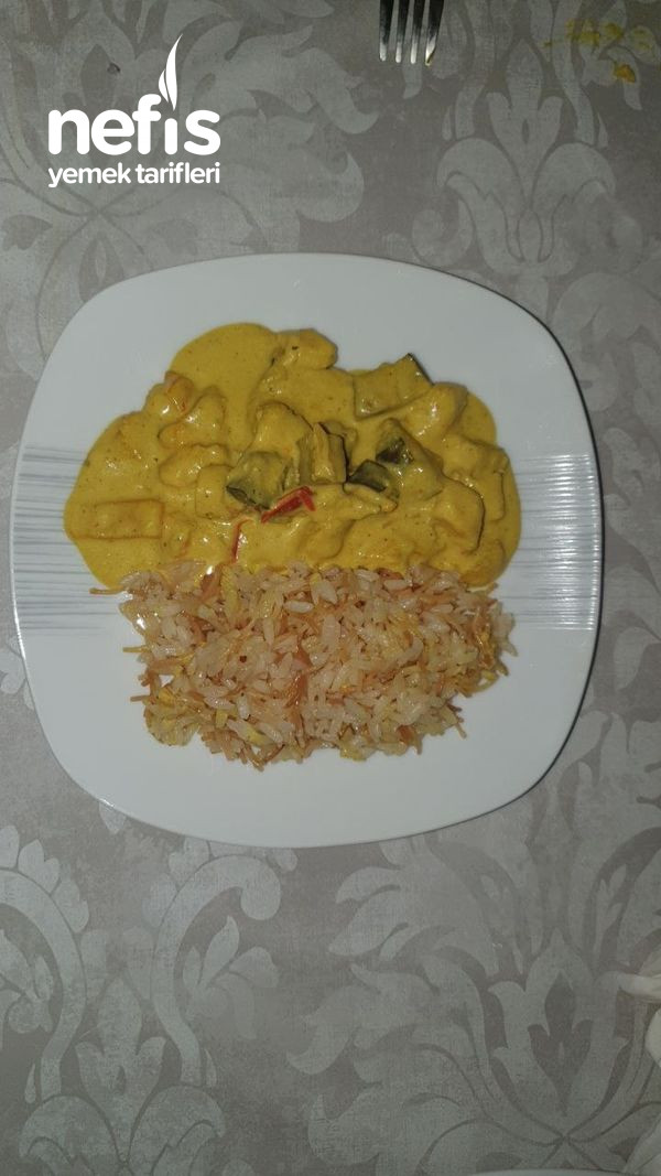 Curryile Tavuk