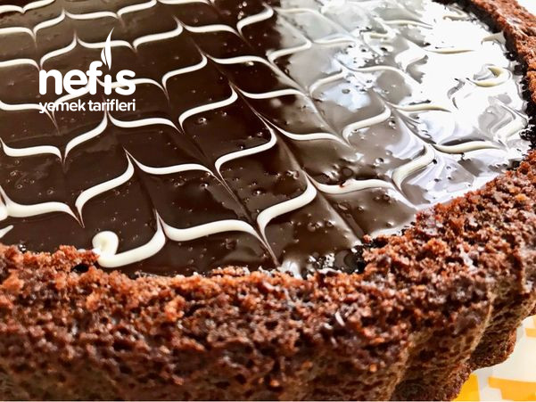 Çikolatalı Tart Kek (Kafelerde Yediklerinizle Yarışacak Bir Lezzet)