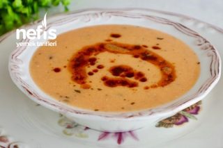 Yoğurtlu Tarhana Çorbası Tarifi (Videolu)