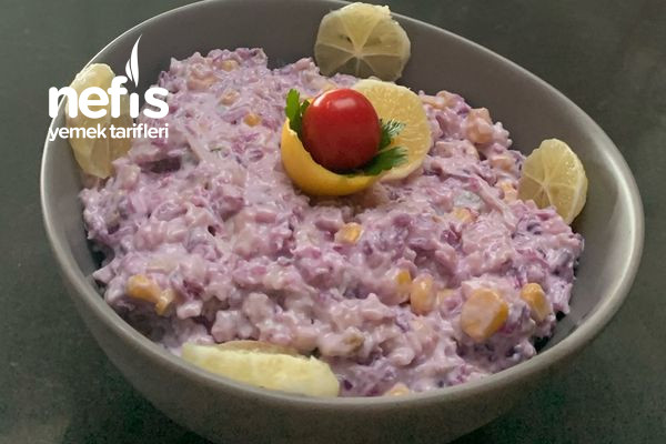 Tavuklu Mor Lahanalı Salata