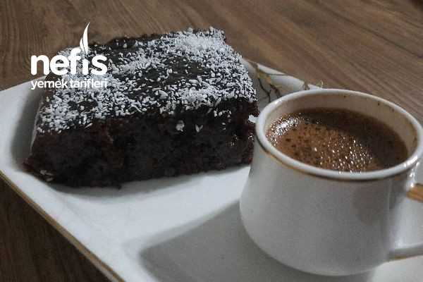 Browni Tadında Enfes Islak Kek