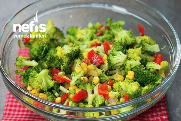 Brokoli Salatası Nasıl Yapılır Videosu-1318251-131220