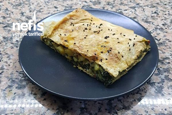 ispanakli-patatesli-borek.jpg