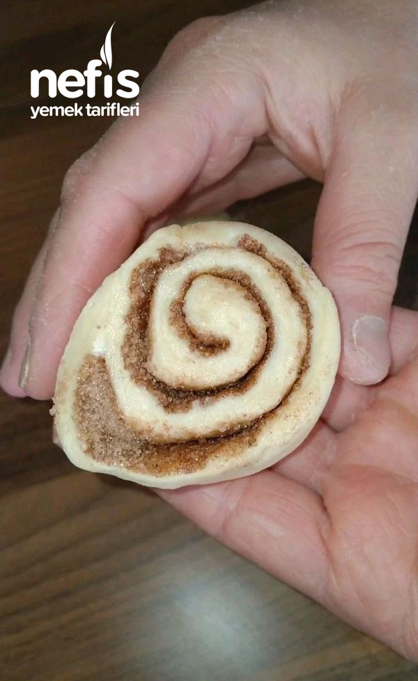 Tarçınlı Çörekler Efsane Lezzet (Cinnamon Rollssoslu )
