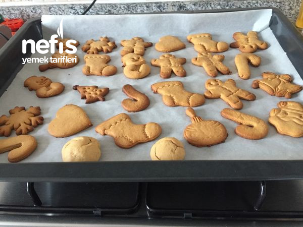 Zencefilli Tarçınlı Yılbaşı Kurabiyesi (Gingerbread Cookies)