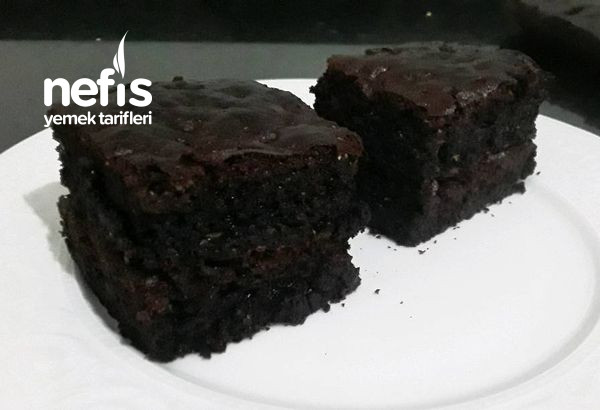 Browni Tadında Kabaklı Nemli Kek (Mutlaka Deneyin)