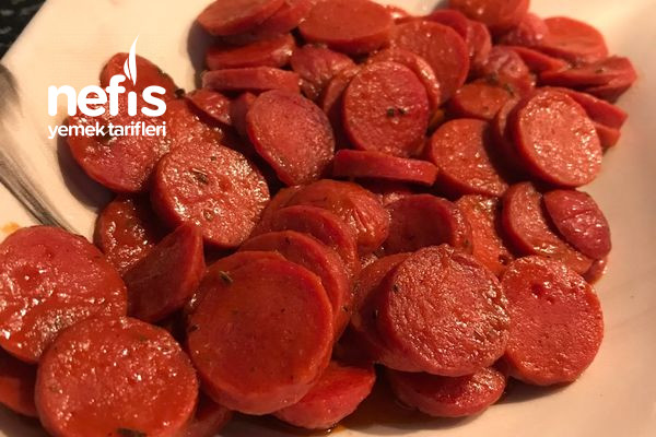 salcali-sosis-kapis-kapis-gidiyor.jpg