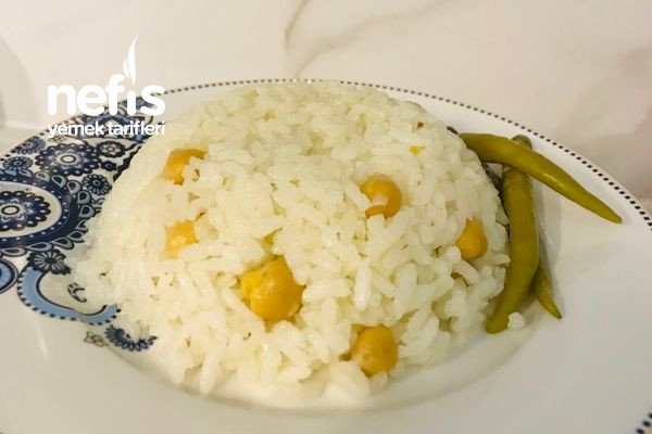 kaymakli-nohutlu-pilav.jpg