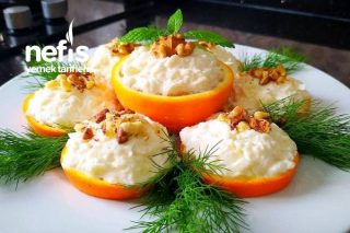 Portakal Çanağında Yoğurtlu Kereviz Salatası Tarifi