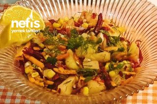 Muhteşem Tadı İle Pancarlı Patates Salatası Tarifi