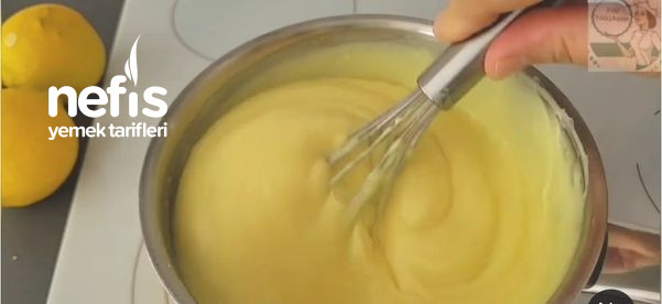 Cheesecake Görünümlü Muhallebi