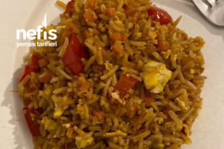 Kızarmış Pilav (Fried Rice) (Artan Pilavı Değerlendirme) Tarifi