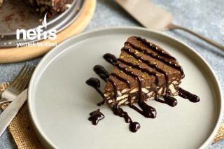 Çikolata Soslu Mozaik Pasta Tarifi