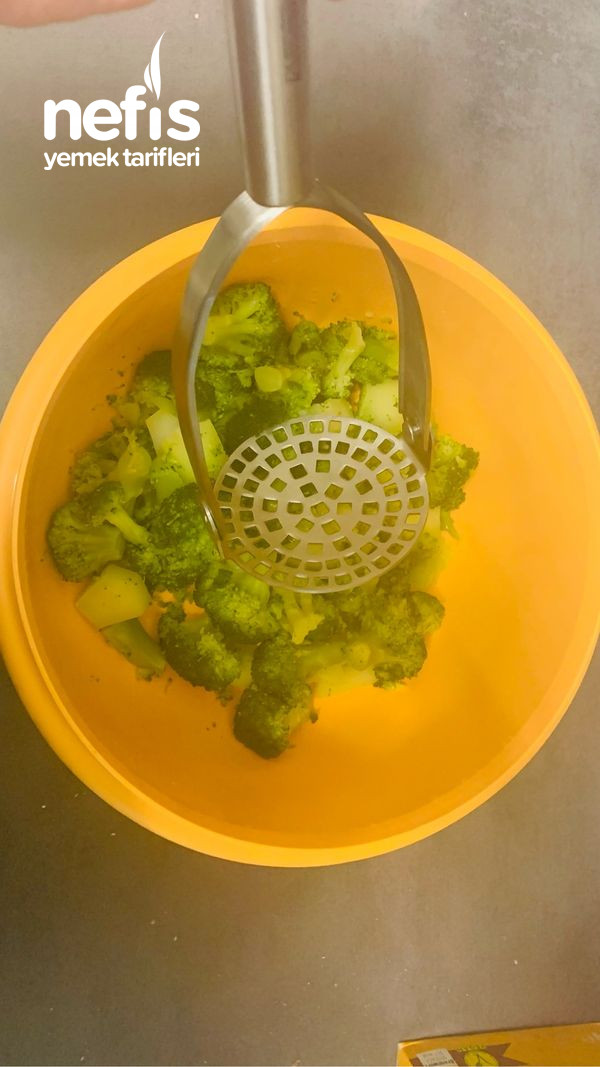 Brokoli Sevmeyenlere Çıtır Brokoli Köftesi