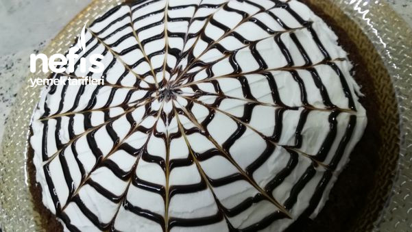 Arzu'nun Az Malzemeli Zengin Görünümlü Pastası