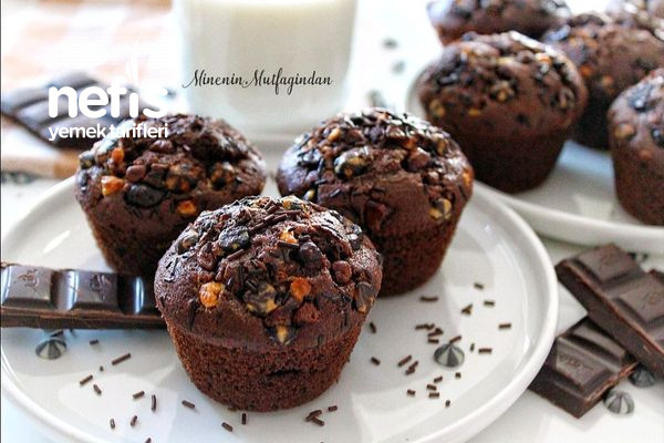 Parça Çikolatalı Pamuk Muffin (5 Dakikada Hazırla Ver Fırına)