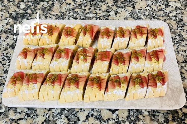sekli-sahane-sivi-yagli-marmelatli-kurabiye.jpg