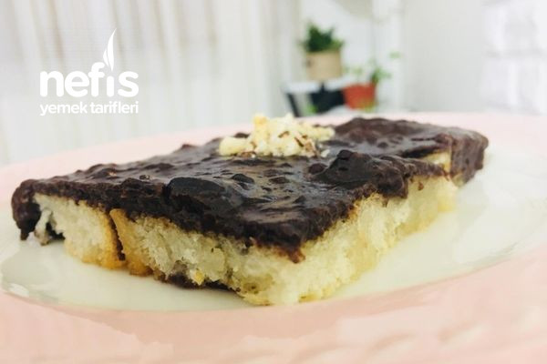 cikolata-soslu-etimek-tatlisi.jpg