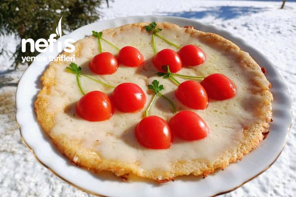Tavada Kiraz Görünümlü Pizza