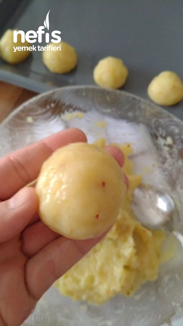Kaşarlı Patates Topları