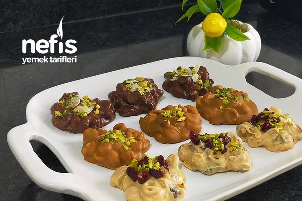 findik-ezmeli-cikolata-lotus-kremali-cikolata.jpg