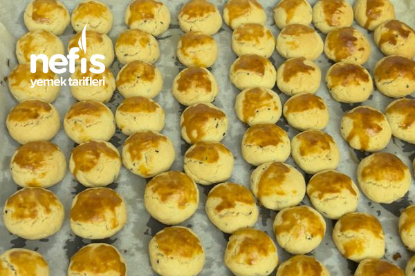 corek-otlu-minik-kurabiye.jpg
