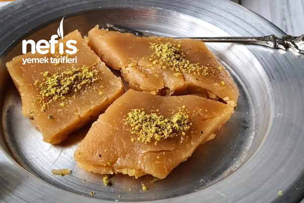 tahinli-pekmezli-un-helvasi.jpg