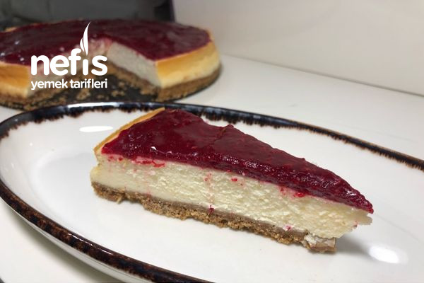 Labnesiz Nefis Frambuazlı Cheesecake Tarifi (Videolu)