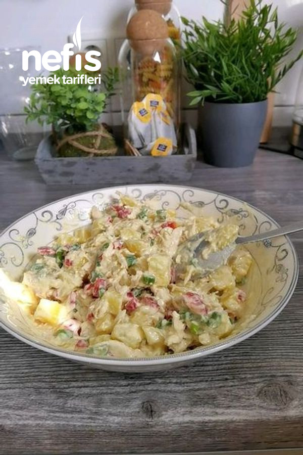 Hardal Soslu Tavuklu Patates Salatası
