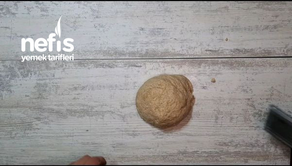 Yapımı Kolay Yumuşacık Mayasız Ekmek Tarifi (Videolu)