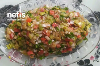 Köz Patlıcan Salatası Tarifi