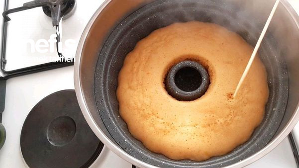 Κέικ πορτοκάλι μαγειρεμένο σε νερό σε κατσαρόλα (χωρίς φούρνο) (με βίντεο)