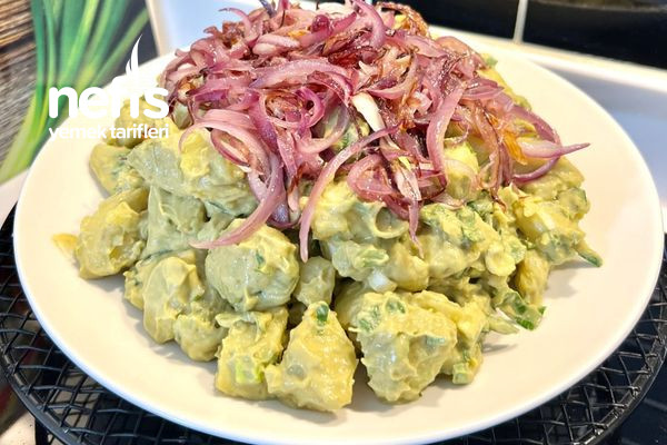 Avokado Soslu Patates Salatası