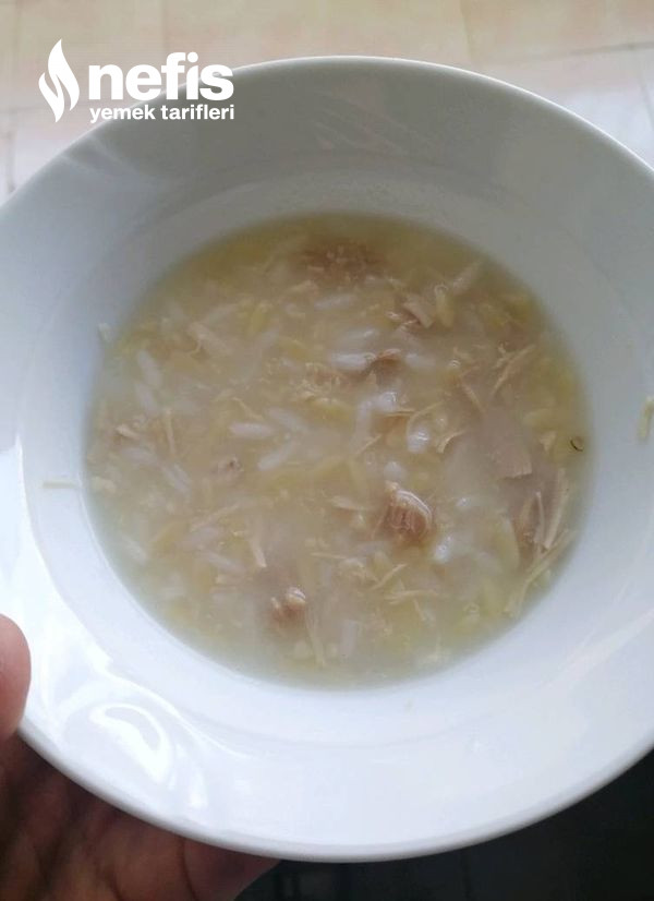 Pirinçli Tavuk Çorbası (+8 ay)